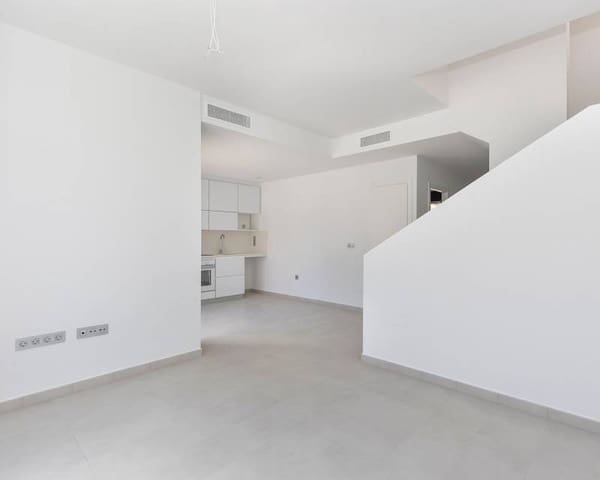 3 makuuhuone Huvila myytävänä paikassa Los Almendros (Orihuela Costa), Orihuela mukana uima-altaan 
autotalli - 319 000 € (Ref: 8691815)