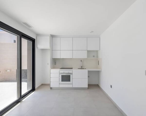 3 makuuhuone Huvila myytävänä paikassa Los Almendros (Orihuela Costa), Orihuela mukana uima-altaan 
autotalli - 319 000 € (Ref: 8691815)