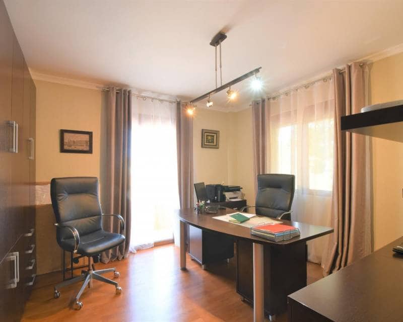 4 Zimmer Villa zu verkaufen in Ciudad Quesada mit Pool - 633.000 € (Ref: 8692164)