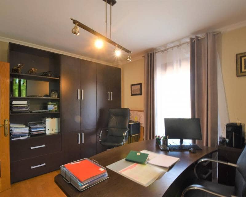 4 Zimmer Villa zu verkaufen in Ciudad Quesada mit Pool - 633.000 € (Ref: 8692164)