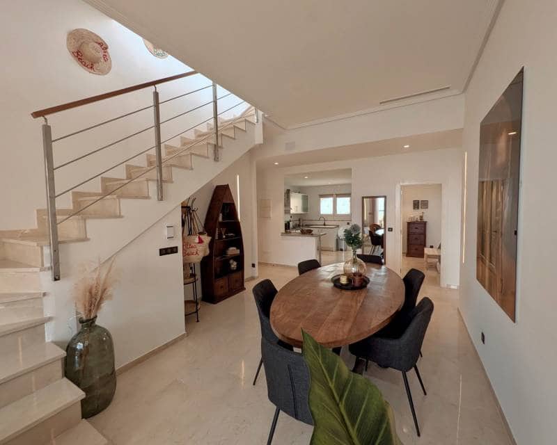 2 soveværelse Penthouse til salg i Altea med swimmingpool garage - € 535.000 (Ref: 8706178)