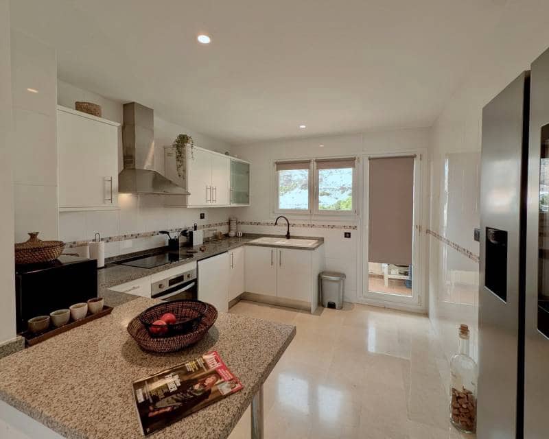 2 soveværelse Penthouse til salg i Altea med swimmingpool garage - € 535.000 (Ref: 8706178)