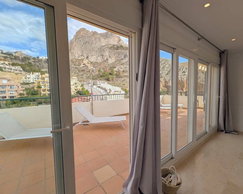 2 soveværelse Penthouse til salg i Altea med swimmingpool garage - € 535.000 (Ref: 8706178)