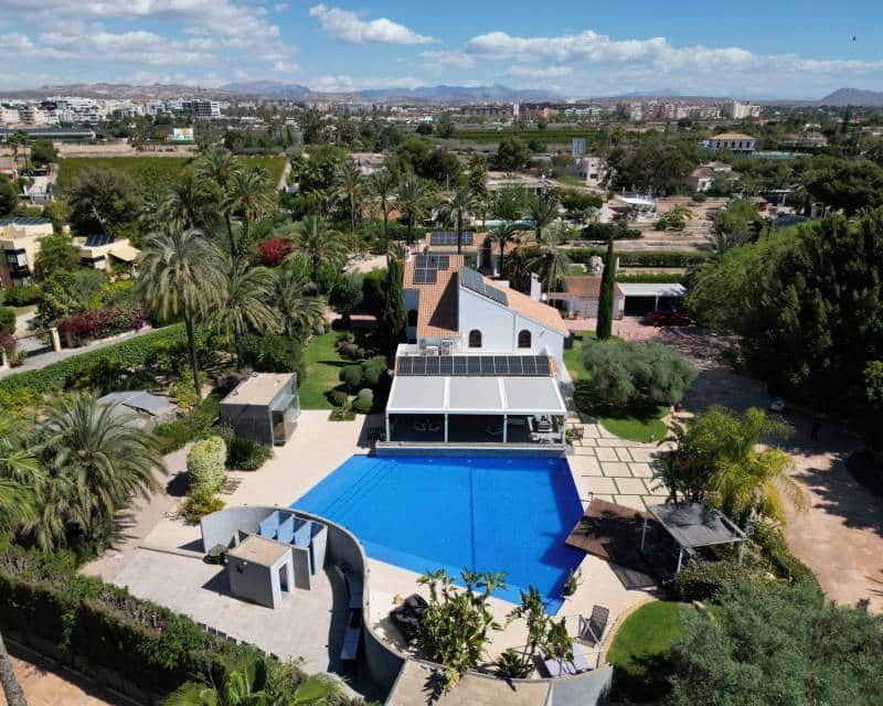 6 soveværelse Villa til salg i Elche / Elx med swimmingpool garage - € 1.250.000 (Ref: 8706180)