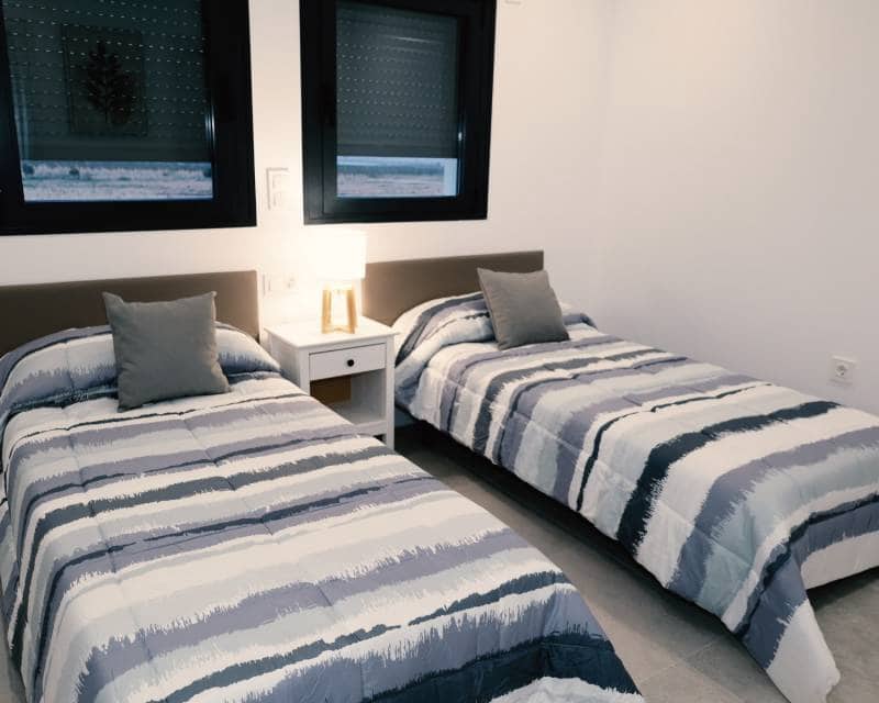 3 slaapkamer Villa te koop in La Pinilla met zwembad garage - € 379.845 (Ref: 8742484)