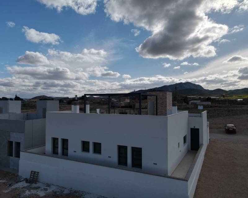 3 slaapkamer Villa te koop in La Pinilla met zwembad garage - € 379.845 (Ref: 8742484)