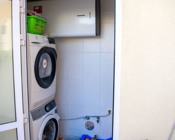 3 chambre Villa/Maison Mitoyenne à vendre à Los Secanos, Guardamar del Segura avec garage - 280 000 € (Ref: 8790179)