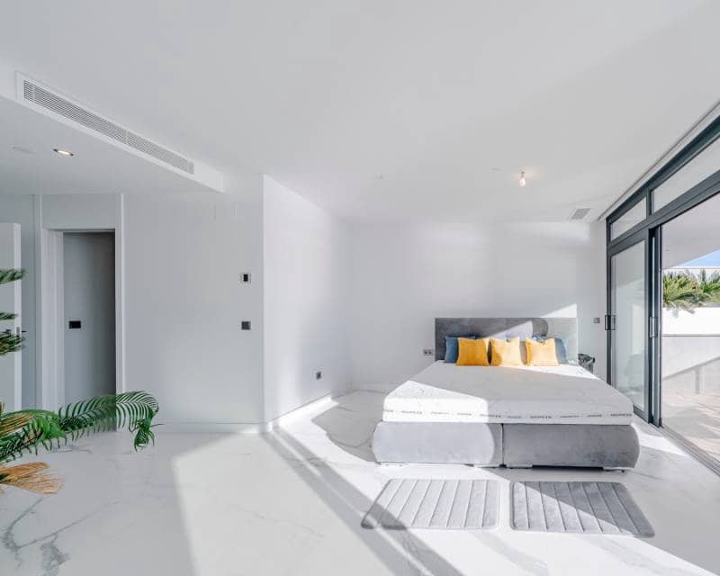 3 quarto Apartamento para venda em Benidorm com piscina garagem - 1 550 000 € (Ref: 8807144)