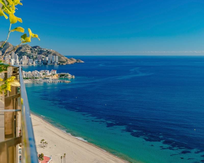 3 quarto Apartamento para venda em Benidorm com piscina garagem - 1 550 000 € (Ref: 8807144)