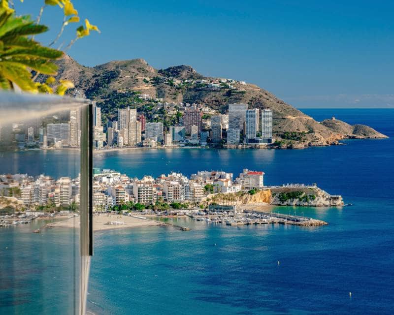 3 quarto Apartamento para venda em Benidorm com piscina garagem - 1 550 000 € (Ref: 8807144)