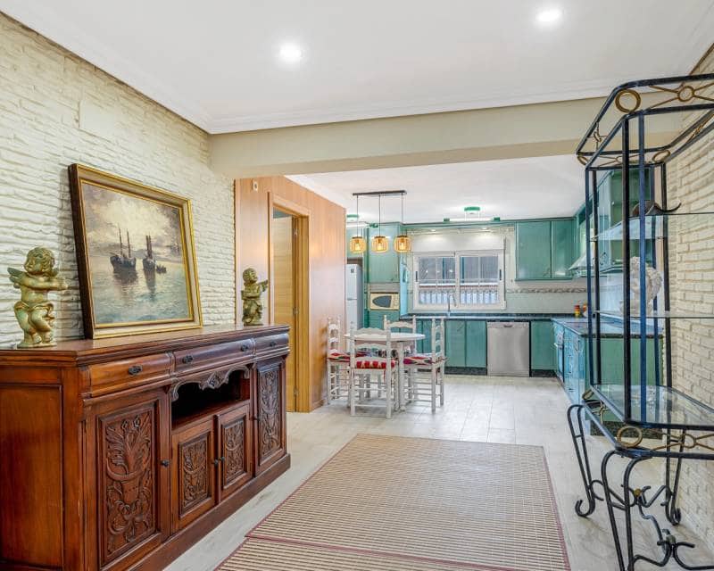 4 bedroom Villa for sale in El Chaparral with pool garage - € 689,000 (Ref: 8814877)