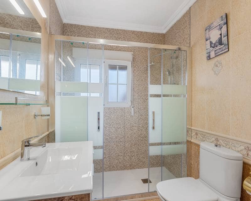 4 bedroom Villa for sale in El Chaparral with pool garage - € 689,000 (Ref: 8814877)