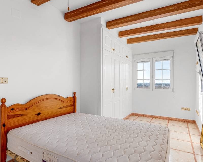 4 bedroom Villa for sale in El Chaparral with pool garage - € 689,000 (Ref: 8814877)