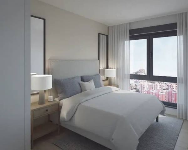 3 chambre Penthouse à vendre à Paus - Poligono San Blas, Alicante ville avec piscine garage - 391 000 € (Ref: 8823572)