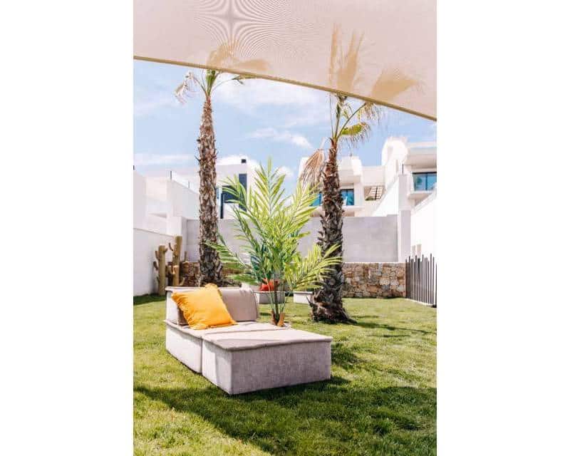 4 bedroom Apartment for sale in Ciudad Quesada with pool garage - € 599,000 (Ref: 8824024)