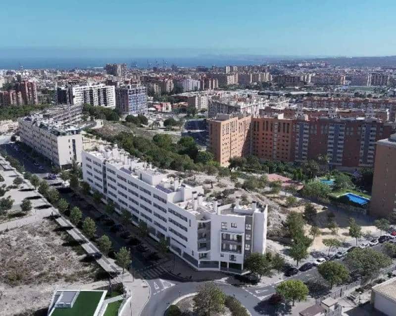 4 slaapkamer Penthouse te koop in Alicante stad met zwembad garage - € 460.500 (Ref: 8825878)
