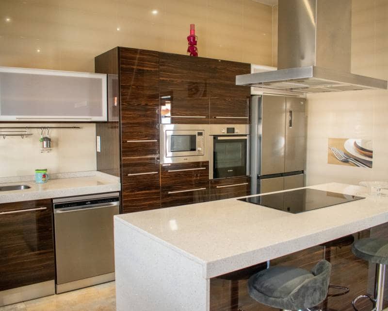 4 slaapkamer Villa te koop in Torre de la Horadada met zwembad garage - € 595.000 (Ref: 8835583)