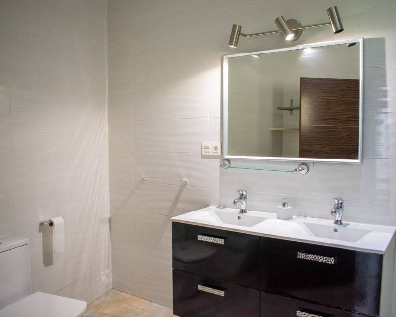 4 slaapkamer Villa te koop in Torre de la Horadada met zwembad garage - € 595.000 (Ref: 8835583)