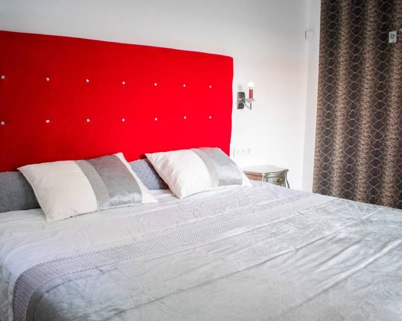 4 slaapkamer Villa te koop in Torre de la Horadada met zwembad garage - € 595.000 (Ref: 8835583)