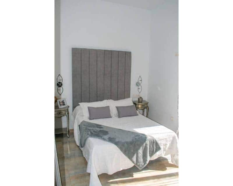 4 chambre Villa/Maison Semi-Mitoyenne à vendre à Torre de la Horadada avec piscine garage - 595 000 € (Ref: 8835583)