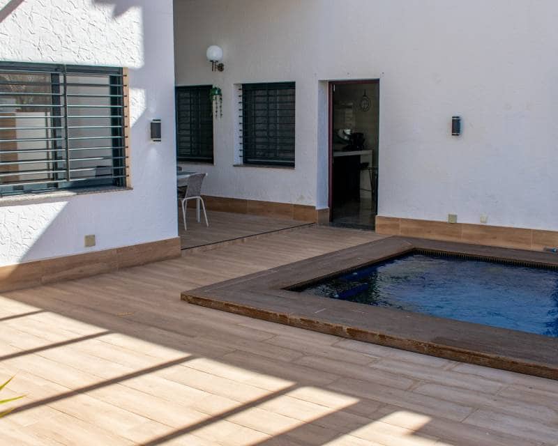 4 chambre Villa/Maison Semi-Mitoyenne à vendre à Torre de la Horadada avec piscine garage - 595 000 € (Ref: 8835583)