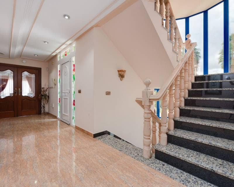 7 soverom Villa til salgs i Orihuela med svømmebasseng garasje - € 1 200 000 (Ref: 8835917)