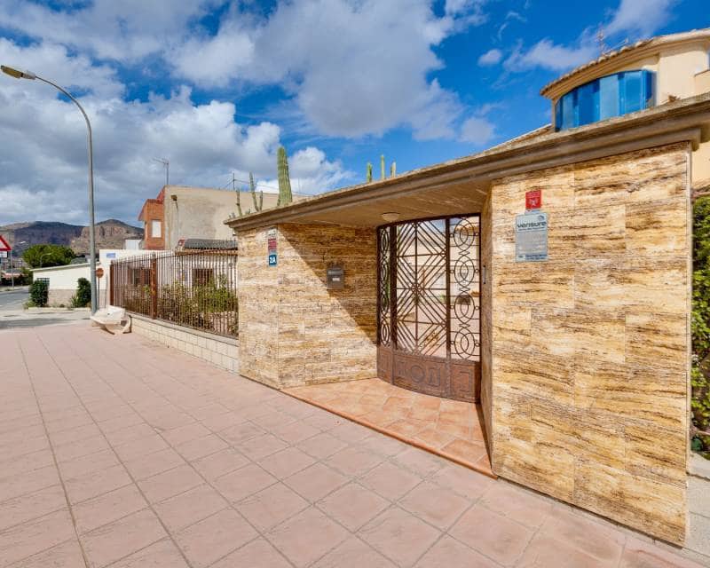 7 soverom Villa til salgs i Orihuela med svømmebasseng garasje - € 1 200 000 (Ref: 8835917)