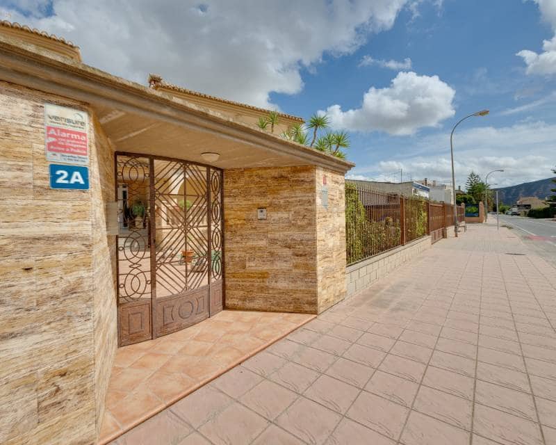 7 soverom Villa til salgs i Orihuela med svømmebasseng garasje - € 1 200 000 (Ref: 8835917)