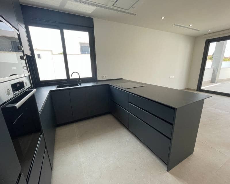 3 slaapkamer Villa te koop in Ciudad Quesada met zwembad garage - € 799.900 (Ref: 8848355)