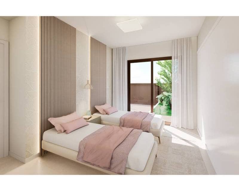 3 sypialnia Willa na sprzedaż w Los Alcazares z basenem garażem - 599 000 € (Ref: 8852195)