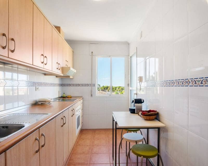 3 soverom Leilighet til salgs i Dehesa de Campoamor med svømmebasseng - € 229 500 (Ref: 8866285)