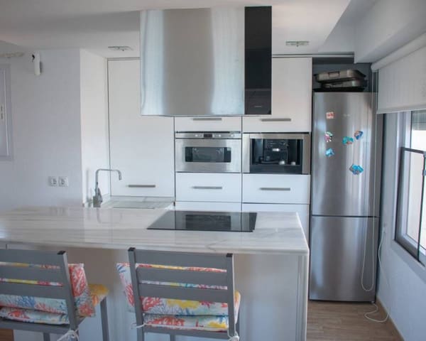 6 soveværelse Villa til salg i La Manga del Mar Menor - € 1.100.000 (Ref: 8866620)