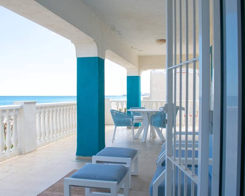 6 soveværelse Villa til salg i La Manga del Mar Menor - € 1.100.000 (Ref: 8866620)