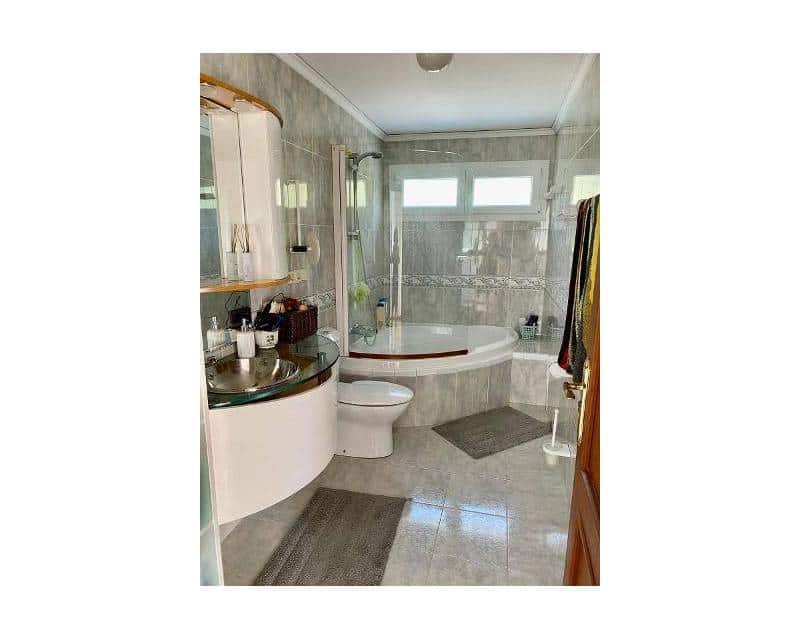 4 quarto Moradia para venda em Altea com piscina - 523 950 € (Ref: 8871403)