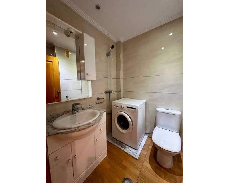 3 Zimmer Apartment zu verkaufen in Torrevieja mit Garage - 255.000 € (Ref: 8880484)