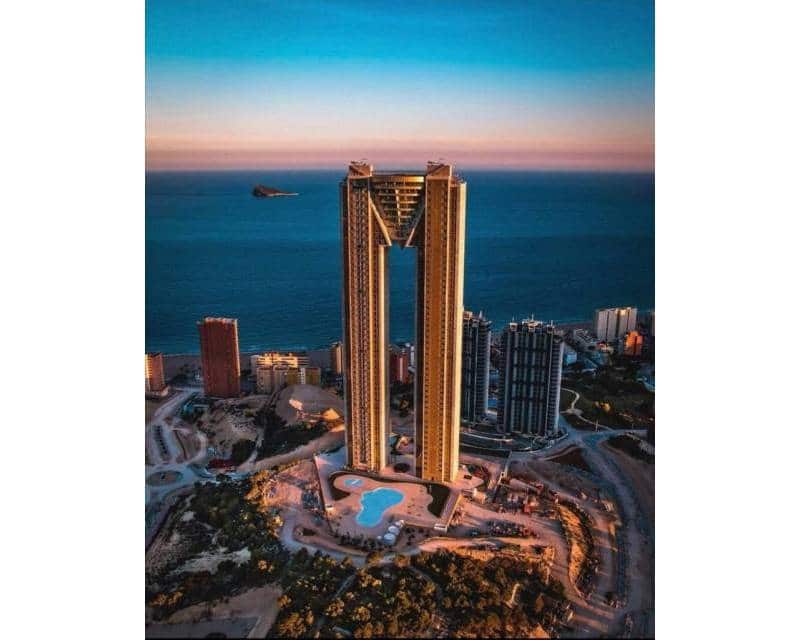 2 slaapkamer Appartement te koop in Benidorm met garage - € 520.000 (Ref: 8880485)