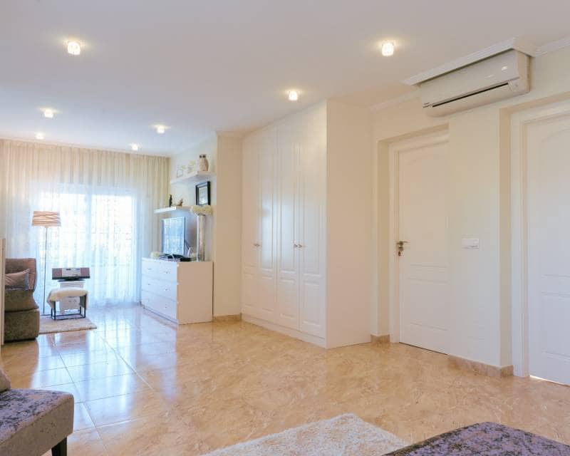 7 soveværelse Semi-Rækkehus til salg i Los Balcones med swimmingpool - € 930.000 (Ref: 8884760)