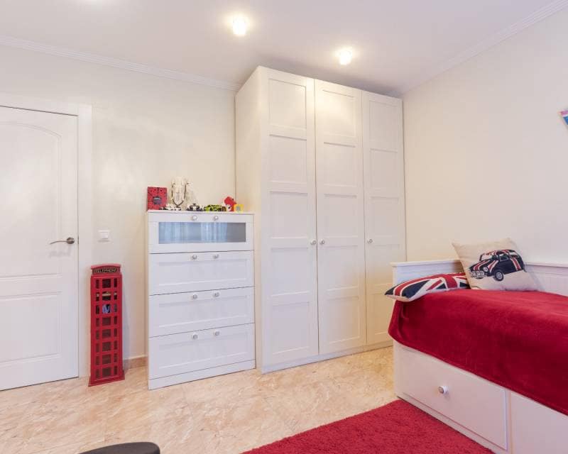 7 soveværelse Semi-Rækkehus til salg i Los Balcones med swimmingpool - € 930.000 (Ref: 8884760)