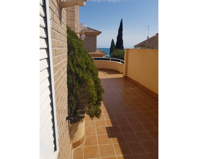 5 soveværelse Semi-Rækkehus til salg i Bolnuevo med swimmingpool garage - € 805.000 (Ref: 8885361)