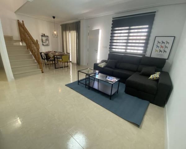 3 soveværelse Byhus til salg i San Miguel de Salinas med swimmingpool garage - € 229.900 (Ref: 8895385)