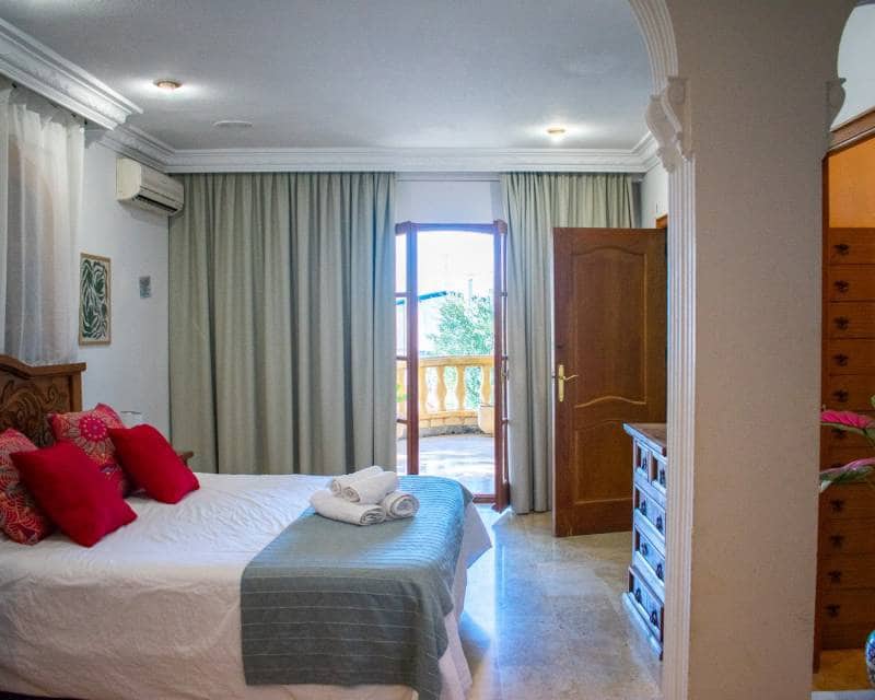 12 chambre Villa/Maison à vendre à Crevillente / Crevillent avec piscine garage - 1 400 000 € (Ref: 8901561)