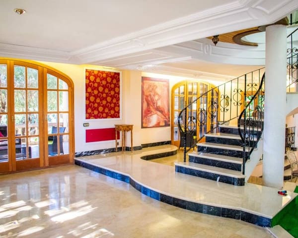 12 chambre Villa/Maison à vendre à Crevillente / Crevillent avec piscine garage - 1 400 000 € (Ref: 8901561)