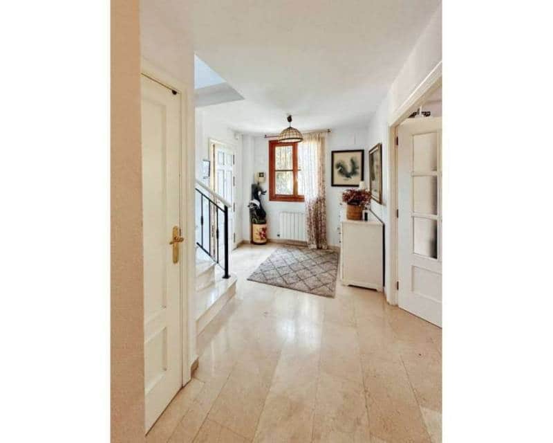 6 bedroom Villa for sale in Muchamiel / Mutxamel with pool garage - € 515,000 (Ref: 8904109)