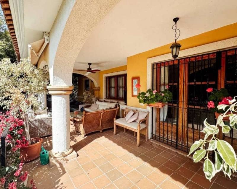 6 bedroom Villa for sale in Muchamiel / Mutxamel with pool garage - € 515,000 (Ref: 8904109)