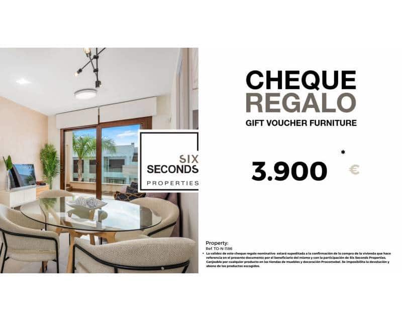 Casa de 3 habitaciones en Torrevieja en venta con piscina - 325.000 € (Ref: 8904640)