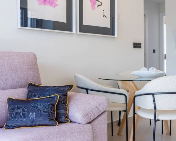 Casa de 3 habitaciones en Los Balcones - Los Altos, Torrevieja en venta con piscina - 325.000 € (Ref: 8904640)