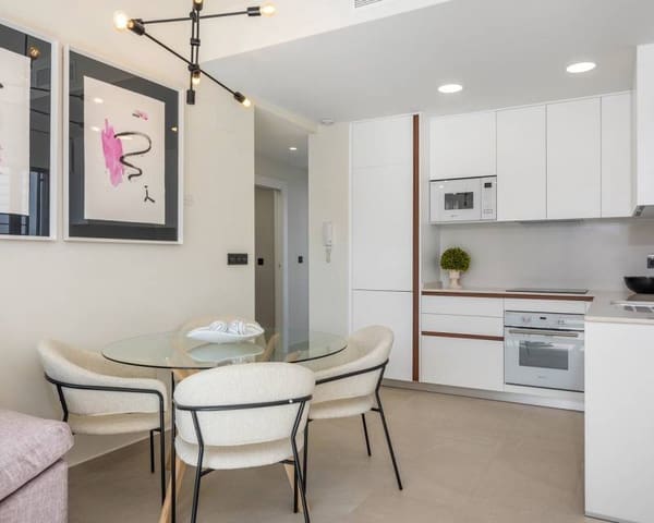 Casa de 3 habitaciones en Los Balcones - Los Altos, Torrevieja en venta con piscina - 325.000 € (Ref: 8904640)