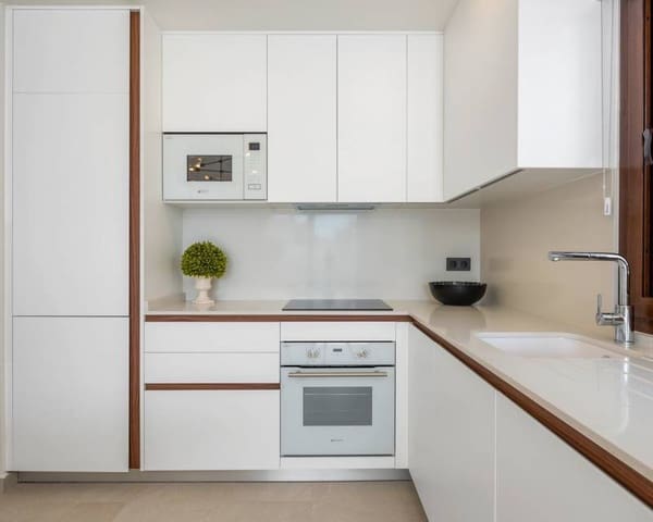 Casa de 3 habitaciones en Los Balcones - Los Altos, Torrevieja en venta con piscina - 325.000 € (Ref: 8904640)