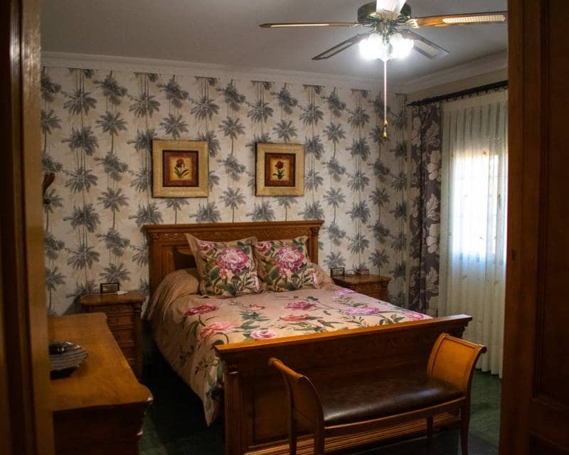 5 soveværelse Villa til salg i Hellin med swimmingpool garage - € 430.000 (Ref: 8909893)