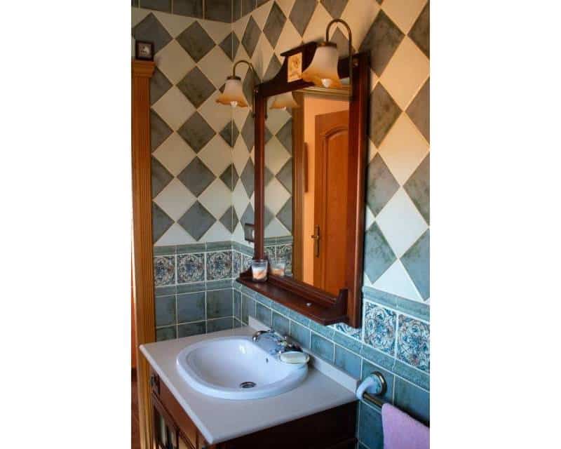 5 soveværelse Villa til salg i Hellin med swimmingpool garage - € 430.000 (Ref: 8909893)